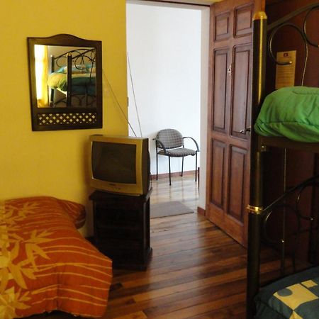 Hostal Del Piamonte كويتو المظهر الخارجي الصورة