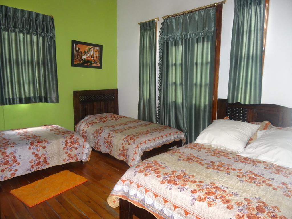 Hostal Del Piamonte كويتو المظهر الخارجي الصورة
